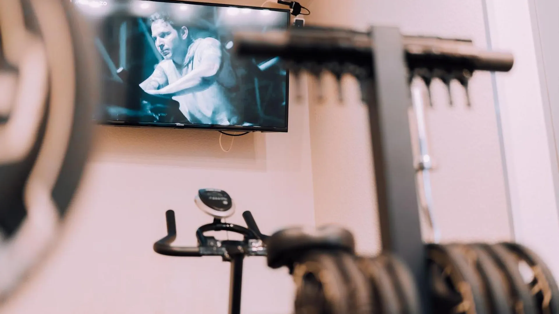 Minimalist Loft Namba Compact Studio With A 24-Hour Gym Ma202 大阪市 0*,  日本