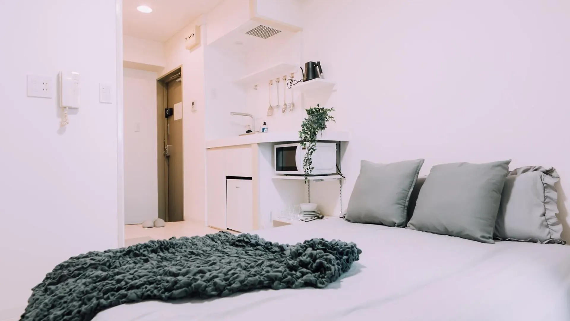 Minimalist Loft Namba Compact Studio With A 24-Hour Gym Ma202 大阪市